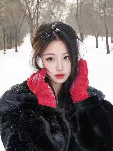 03年困困 学妹身高168cm 体重46kg 胸B可配合69 助洗高颜值气质美女 身材苗条 刚下海 紧致水多 带开发！咨询热线：@AnnaGJ168