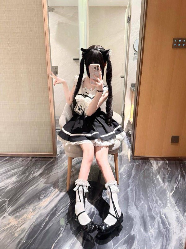 萌萌05年168🐻C   小萝莉一枚咨询热线：@AnnaGJ168