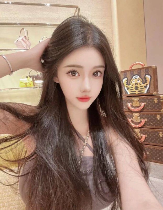 乐乐• 𝐇𝐞𝐢𝐠𝐡𝐭身高/172• 𝐖𝐞𝐢𝐠𝐡𝐭体重/90• 𝐁𝐮𝐬𝐭胸围/🐻C• 𝐀𝐠𝐞年龄/ 真实04🌟情趣🥰丝袜  完美配合🌟带k如男友 有耐心🌟清纯无整🌸肤白貌美🌸身材苗条🌸耐心有素🌟筷子腿🌸🥢Yt 情趣👅纹 都🉑可纯🌸可欲🫦咨询热线：@AnnaGJ168