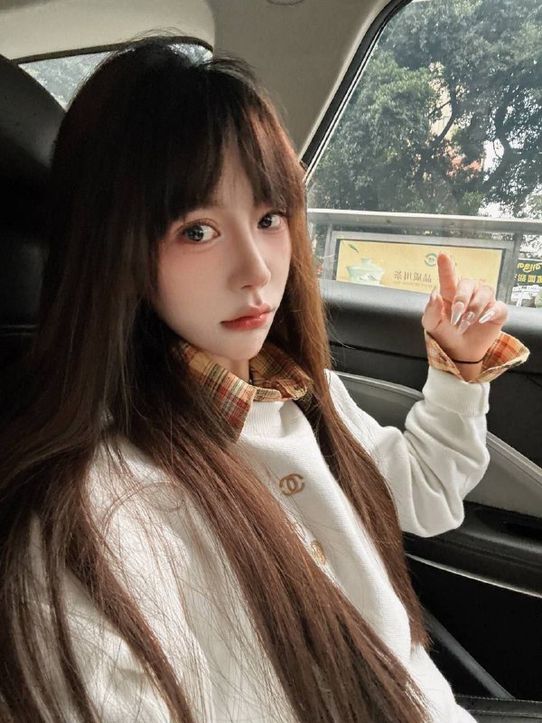 安安166  46🐻C05年真人真照、人皮话多会聊天、身体超级敏感、超级配合。咨询热线：@AnnaGJ168