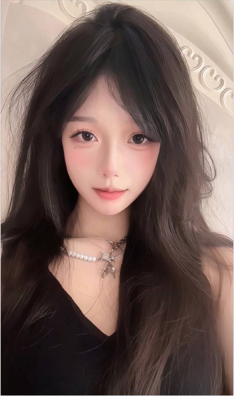 晨 晨0 6 年 的 学 妹 ， 身 ⾼ 1 6 8 c m ， 体 重 9 8 ⽄ ，身 材 匀 称 有 致 。 ⻘ 春 朝 ⽓ 在 她 身 上 尽 显 ， 凭 借⾼ 挑 身 姿 ， 在 校 园 ⾥ 活 ⼒ 满 满 ， 充 满 ⽆ 限 可能 ，可 ⾆ 吻😘咨询热线：@AnnaGJ168