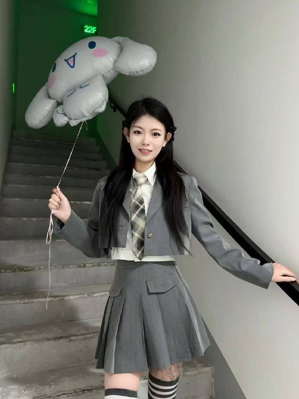 温婉05年温婉 身高163cm 体重88斤匈C+可以she吻 有纹身 健谈性格好配合度高身材好瘦前tu后翘 刚下氵下面特别紧niu大的慎入 女朋友的感觉体验感好!咨询热线：@AnnaGJ168