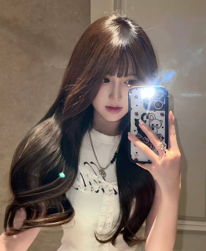 知知166 45kg  05年🐻C短期兼职挣学费声音好听  服务意识强  精心呵护咨询热线：@AnnaGJ168