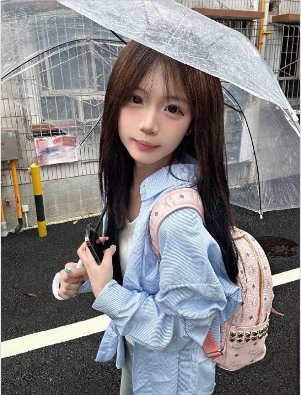 饼 ⼲1 6 2 的 身 ⾼ ， 8 0 ⽄ 的 体 重 ， 身 形 ⼩ 巧 玲珑 ， 如 同 ⼀ 块 令 ⼈ 忍 不 住 想 品 尝 的 美 味 饼 ⼲ ，充 满 着 独 特 的 吸 引 ⼒ 可 WT ⾆ 吻咨询热线：@AnnaGJ168