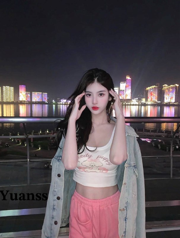 姗姗168 46🐻C极品  洋气白纯  新人在线皮肤透白亮的发光•02年 高情商 高素质 颜值在线•热情活泼百变女友fell 得到就是赚到•初恋女友Feel~体验感好评咨询热线：@AnnaGJ168