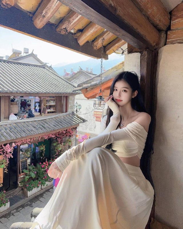 优优没有华丽的文案和艺术照第一次下氵真实生活照s曲线蜜桃臀.天然无整.大长腿166  45  ♡ C咨询热线：@AnnaGJ168