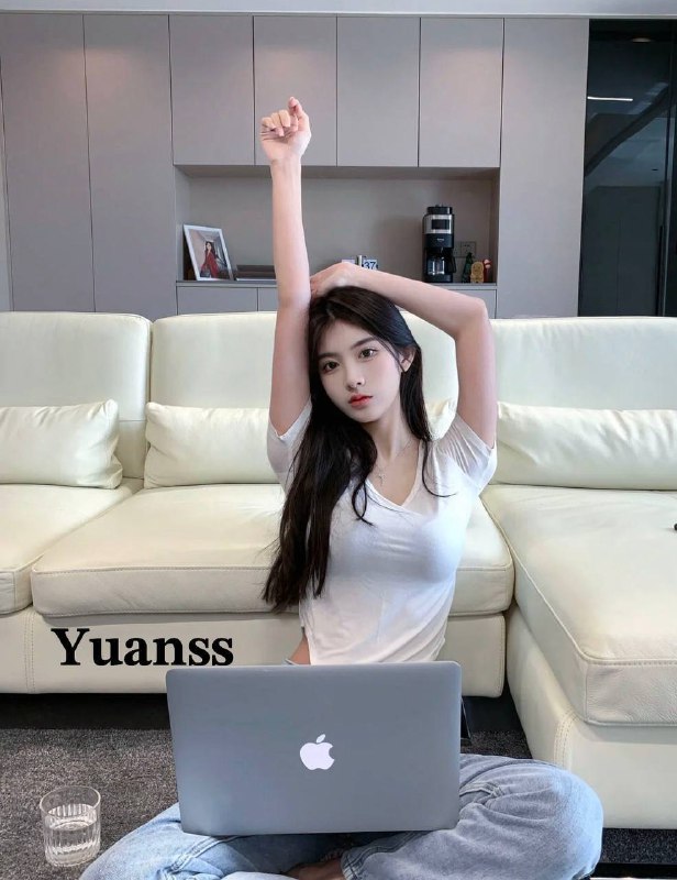 姗姗168 46🐻C极品  洋气白纯  新人在线皮肤透白亮的发光•02年 高情商 高素质 颜值在线•热情活泼百变女友fell 得到就是赚到•初恋女友Feel~体验感好评咨询热线：@AnnaGJ168