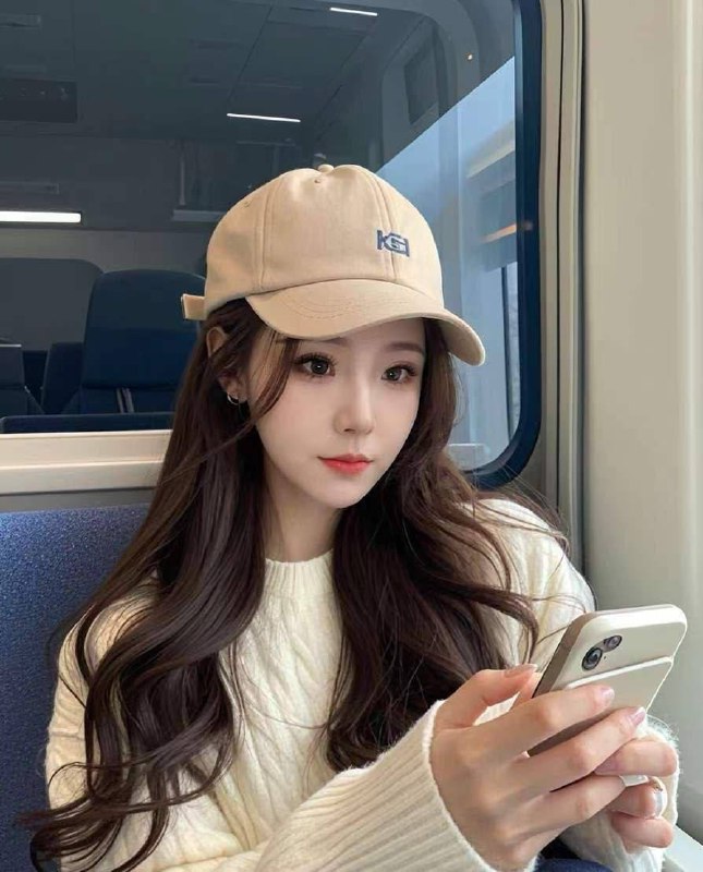 茉莉04年兼zhi大学生茉莉 身高165体重95斤🐻B 三点芬氵多哗啦啦的 可以配合舌吻 活泼健谈 情商高 刚下挣个生活费 偶尔出来 颜值高白嫩待解锁!咨询热线：@AnnaGJ168