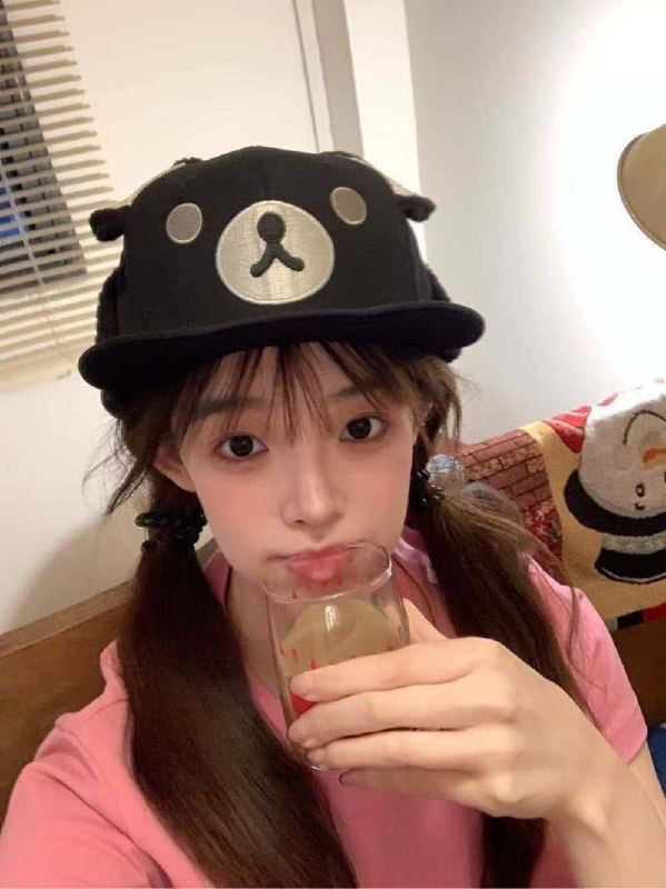 优优极品小纯全身0整清纯美少女  皮肤雪白  05年大二学生🧑‍🎓圈外兼职   馒头B  筷子🥢腿生活照  无风尘感 168cm🐻B  92斤乖巧听话  服务态度好  热情初恋女友感！咨询热线：@AnnaGJ168