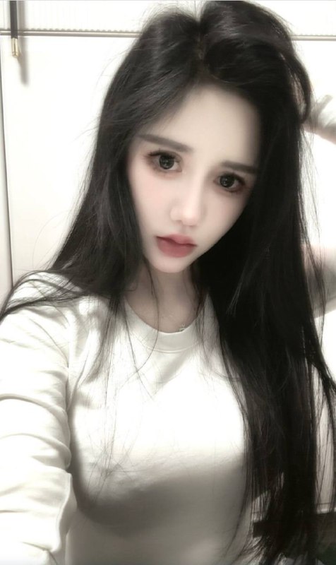 妃儿99年 168 C 49kg 模特 南方妹妹 皮肤白 大长腿 好身材 温柔似水 服务细致 言听计从 大牌洋气大蜜 态度好 气质佳 综合评分90以上 在大街上忍不住多看两眼的妹妹🉑🐍💋🉑69咨询热线：@AnnaGJ168