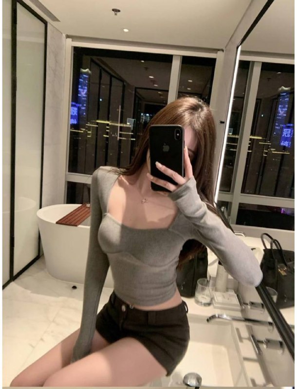 沫沫00年 170 C 50kg 主播 平面模特爵士舞 可甜可御 耐看型 甜妹 南方妹妹 大长腿 胸挺 皮肤白 身材好 床下 女神级 气质佳 形象好 特别耐看 床上 主动騒 反差大 口活一流 水大有耐心 懂你所想 予你所需 有趣的灵魂万里挑一 体验后评95分以上 无套🉑🐍💋🉑69咨询热线：@AnnaGJ168