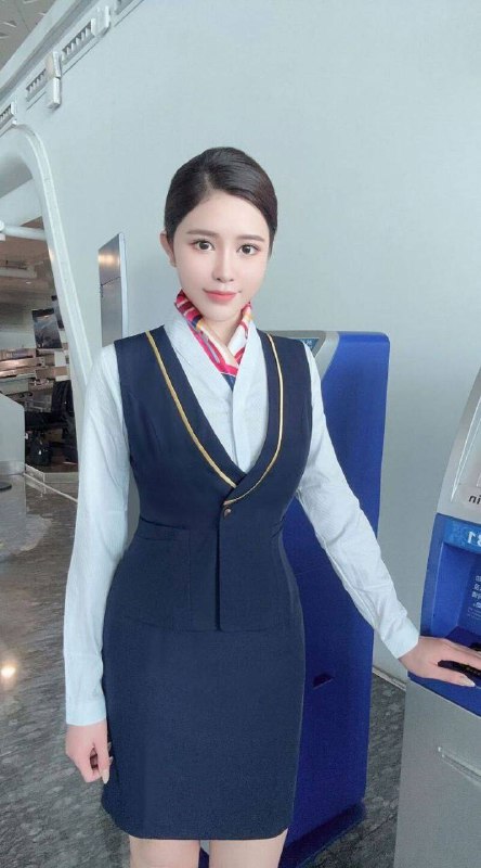 空姐✈️69蛇纹，没纹身，少酒✌💓第一美腿，肤白貌美，蜂腰翘臀💓无整容、天然美肌高级脸💓🐍纹青趣⑥⑨私袜 体验绝佳床上妖姬💓大长腿 S身材 完美演绎当代玛丽莲梦露咨询热线：@AnnaGJ168