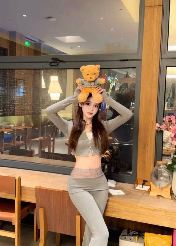 🌸理想女友✔乖巧纯欲极品• 𝐇𝐞𝐢𝐠𝐡𝐭身高/172• 𝐖𝐞𝐢𝐠𝐡𝐭体重/94• 𝐁𝐮𝐬𝐭胸围/D+• 𝐎𝐜𝐜𝐮𝐩𝐚𝐭𝐢𝐨𝐧职业/ 平面模特• 𝐒𝐩𝐞𝐜𝐢𝐚𝐥𝐢𝐭𝐲特长/声音甜美 温柔• 𝐇𝐨𝐛𝐛𝐲兴趣/健身🏋🏻旅行全身无赘肉 S型身材 本人比照片漂亮💎贴心小女友 大长腿💎气质大牌  皮肤白嫩咨询热线：@AnnaGJ168