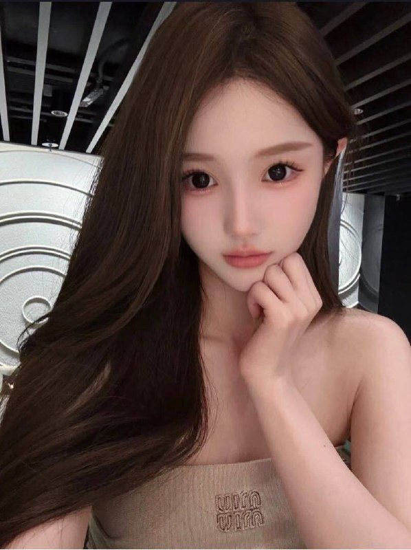 🌸理想女友✔乖巧纯欲极品• 𝐇𝐞𝐢𝐠𝐡𝐭身高/172• 𝐖𝐞𝐢𝐠𝐡𝐭体重/94• 𝐁𝐮𝐬𝐭胸围/D+• 𝐎𝐜𝐜𝐮𝐩𝐚𝐭𝐢𝐨𝐧职业/ 平面模特• 𝐒𝐩𝐞𝐜𝐢𝐚𝐥𝐢𝐭𝐲特长/声音甜美 温柔• 𝐇𝐨𝐛𝐛𝐲兴趣/健身🏋🏻旅行全身无赘肉 S型身材 本人比照片漂亮💎贴心小女友 大长腿💎气质大牌  皮肤白嫩咨询热线：@AnnaGJ168