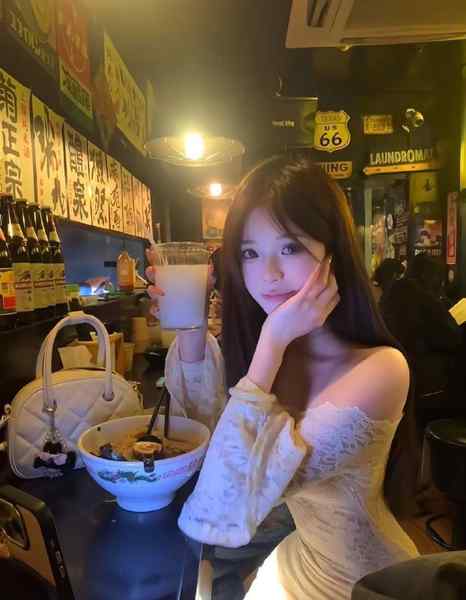 🔥新🍵推荐🔥欣欣  05极品身高167cm，体重87斤， 胸围B。高颜值，良家女孩，刚下 水，短暂兼职。皮肤白嫩穿衣时尚洋气，女友感十足。🉑🐍💋🉑69调 情丝袜诱惑激情啪啪。咨询热线：@AnnaGJ168