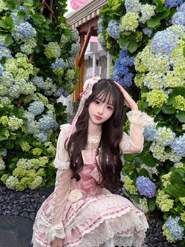 广州🌹颜值天花板  白幼瘦🐯萝莉 正式工作 短期兼职Bust:🐻cHeight:  168cmWeight:  40kg🧚‍♀️热爱唱歌 跳舞 cos 全身雪白 大 腰细 筷子腿✨真实学生皮肤超白 穿着洋气白🐯雪花