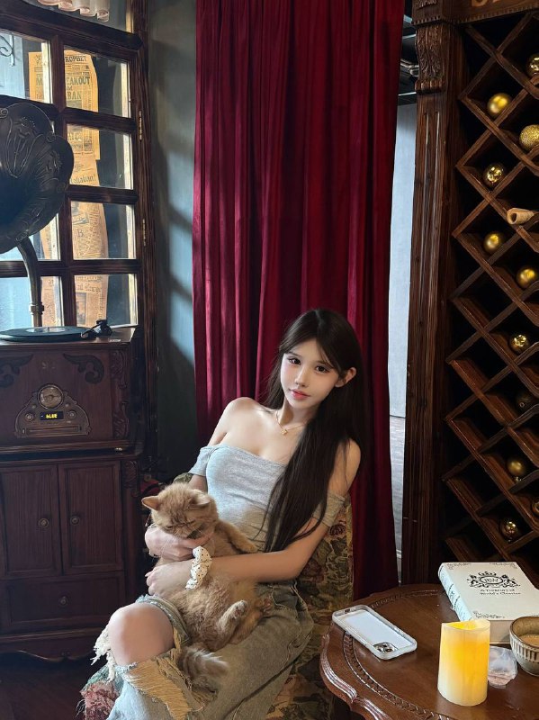广州 蓝白白🏡维维🌟圈外兼职•🌸身高/170•✨体重/42KG•✨年龄/03•🌸胸围/🐻D•🌸清纯网红脸、穿着洋气、性格开朗活泼热情•🌟有耐心 态度好 超级配合•🌸全身无赘肉、A4腰🥢子腿•🌸可纯可欲  情绪价值满满～