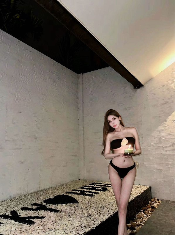 广州阿宝家宝宝本地 粤语 01年短期兼职 168D 45kg爱好瑜伽 羽毛球 游泳🏊健身 可一字马真人比照片好看 清纯情商高会聊天 性格好有耐心前凸后翘 蜜桃臀🉑️潮喷 潮喷另➕不喷赔
