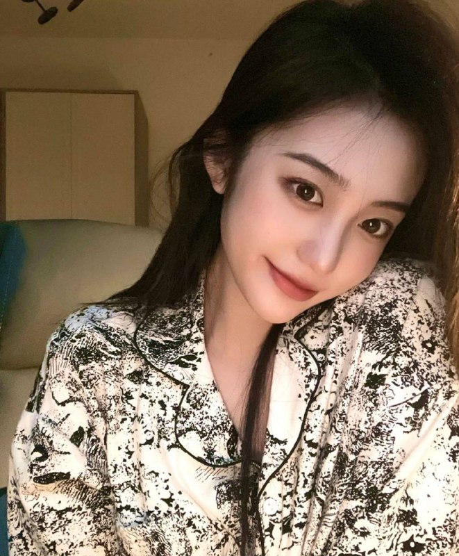 广州阿宝家娜娜1极品清纯娜娜175C-01年清纯玉女，身材高挑…腿超长…雪白牛奶肌，初恋女友范.0整#广州#娜娜