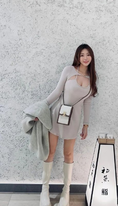 gz阿宝家海棠天河❤️人兼职纯新人下海🌊真实05年🉑验证初恋美少女🎀短期兼职𝐇𝐞𝐢𝐠𝐡𝐭身高/178𝐁𝐮𝐬𝐭胸围/ E  天然Weight体重/105帝王浴，舌吻，69，制服，丝袜，车🚗➖➖➖➖➖➖➖➖➖➖➖