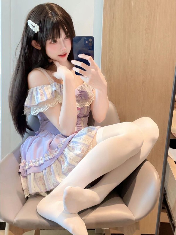 广州阿宝家174学生07娜娜在读艺术生.你喜欢的样子我都有🎀🌸首次拍摄一个不认识冷白皮 皮肤透白亮的发光🌸平拍model筷子腿模细长直🌸Height净身高/174●Bust胸围/D·07年 高情商 高素质 颜值在线· 爱好瑜伽普拉提 网球 穿搭热情活泼百变女友fell 得到就是赚到●初恋女友Feel~体验感好评只接素质期待与您见面。不登记，不代开