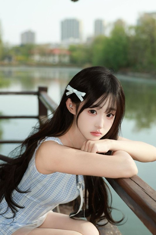 广州阿宝家174学生07娜娜在读艺术生.你喜欢的样子我都有🎀🌸首次拍摄一个不认识冷白皮 皮肤透白亮的发光🌸平拍model筷子腿模细长直🌸Height净身高/174●Bust胸围/D·07年 高情商 高素质 颜值在线· 爱好瑜伽普拉提 网球 穿搭热情活泼百变女友fell 得到就是赚到●初恋女友Feel~体验感好评只接素质期待与您见面。不登记，不代开