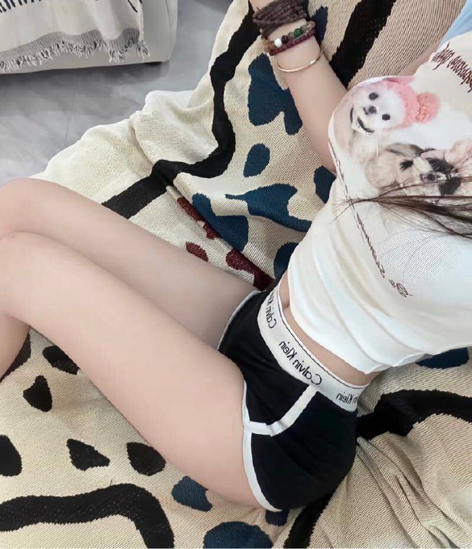 广州哈森🏠❤️人佳文极品第一天⬇️海南方人06-170-D 高白瘦無纹身.Occuation在校学生·Weight体重/46kg可甜可御天花板 ホフイトカラ一 Thanks you .BossGood morning我迷孌的是在那些年有過一次觸碰妳肌肤时散發出的迷人軆香0整容 颜值天花板气场十足温柔气质穿着洋气大牌清纯可人甜美韩系女主本人比照片更美邻家妹妹毫无风尘气息 你的首选女友爱好游泳 高尔夫网球，高级洋气款全身无赘肉 A4腰声音甜美 FW好 不事不催#佳文————————————