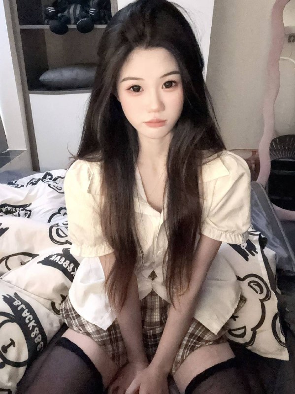 广州哈森🏠小诺纯外兼职学生兼职纯新人温柔小女生 南方人一个客户都不认识*高: 160cm*体重:40kg 06年看证*(真C纯天然无假、零整容)*水蛇腰/筷子腿 娇小可爱类型欢迎抱起来干~娇小可爱易推倒通体雪白 懵懂可爱 刚破chu不到一周配合度高 不事儿女友般体验给您极致享受期待与您的相遇·遇见便是上上签#小诺————————————