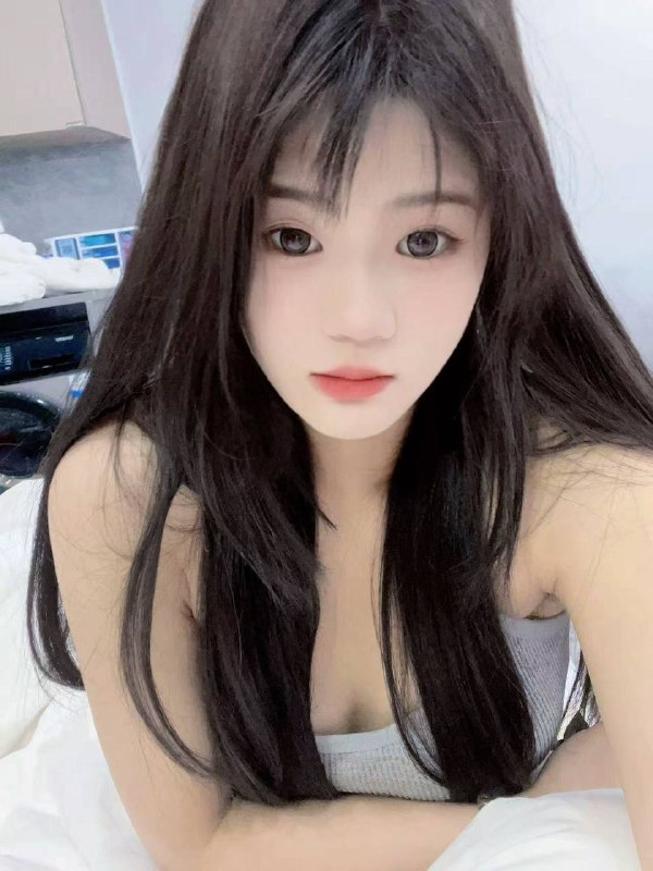 广州哈森🏠小诺纯外兼职学生兼职纯新人温柔小女生 南方人一个客户都不认识*高: 160cm*体重:40kg 06年看证*(真C纯天然无假、零整容)*水蛇腰/筷子腿 娇小可爱类型欢迎抱起来干~娇小可爱易推倒通体雪白 懵懂可爱 刚破chu不到一周配合度高 不事儿女友般体验给您极致享受期待与您的相遇·遇见便是上上签#小诺————————————
