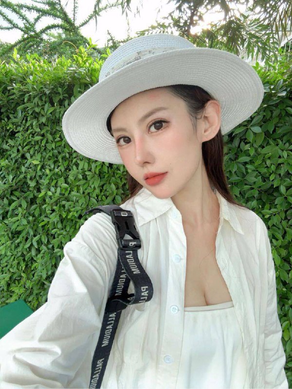 广州萧升🏠广州知性女神💗洋气穿搭 御姐天花板·真实00年90斤178D玲珑牛奶紧致肌肤腿控首选#天河区#御姐#t136