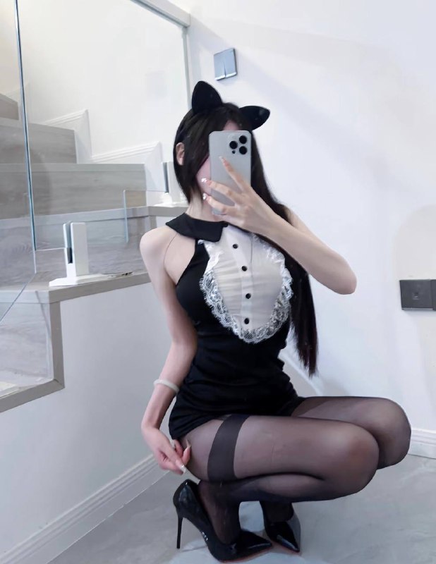 广州戳戳🏠❤️人兼职学生 年糕 0 整童颜巨雷0170E 清纯 整容 支持搓揉捏没有任何假体18岁的南方女孩温柔嗲精可爱萝莉脸童颜巨乳 真胸水分拒绝 假体胸学生兼职，火辣身材，洋气高瘦女友 feel，性格超级好，初恋感整容不催不事，温柔体贴，善解人意本人比照片好看，满足颜值控需求可 素颜见客清水出芙蓉#年糕