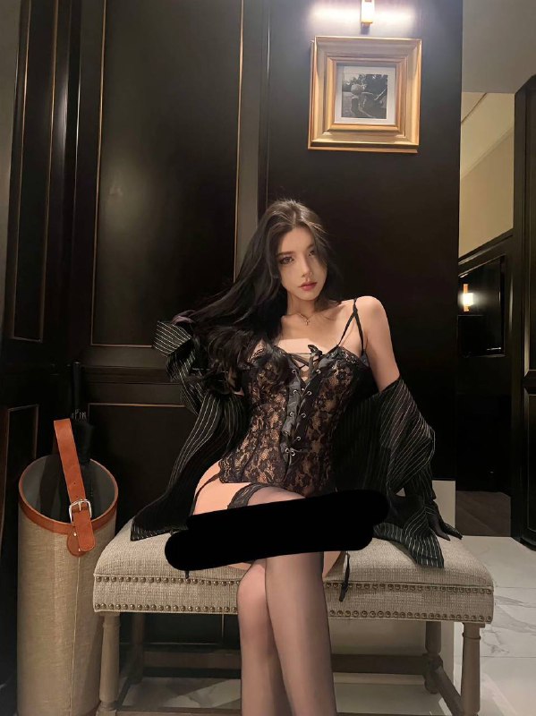 广州 初音🏠硬5↑洋气网红 抖音二十多万粉丝 可面登• 𝐇𝐞𝐢𝐠𝐡𝐭身高/170• 𝐖𝐞𝐢𝐠𝐡𝐭体重/90• 𝐁𝐮𝐬𝐭胸围/🐻D• 𝐀𝐠𝐞年龄/ 02活泼开朗 初恋女友feel🥢🦵🏻A4腰 马甲线雪白肌肤 温柔乖巧🍑蜜桃臀 服务周到想做你的猫系女友 即使只是短暂拥有👩‍❤️‍👨