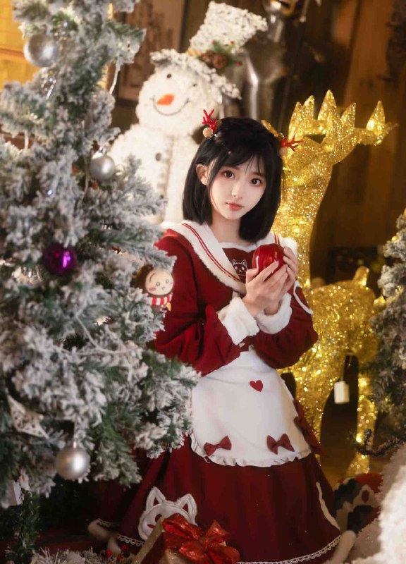 广州🏠💛💛💛兔子牙05年/88斤/163/ C，高中刚毕业全部本人实拍照，所见即所得12年舞蹈功底，S身材马甲线翘臀一字马，柔韧性很好，解锁新姿势有jk， 有制服， 震兔子牙白小纯短发舞蹈生