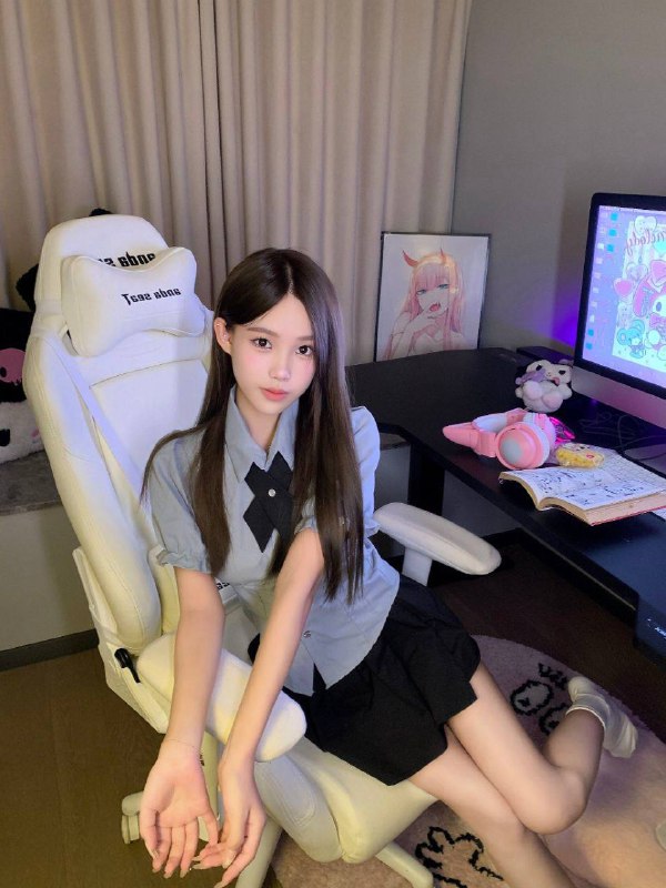 广州🏠乐乐𝐇𝐞𝐢𝐠𝐡𝐭 身高170• 𝐖𝐞𝐢𝐠𝐡𝐭体重/90• 𝐁𝐮𝐬𝐭胸围/C             • 𝐀𝐠𝐞年龄/04短期兼职.声音甜美，🥢腿，完美身材•待客热情 身体柔软 配合度高💯• 不催不事 乖巧听话• 实力喜神 好评神器乐乐