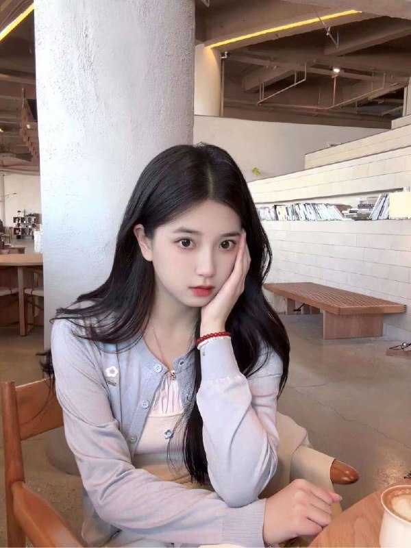 广州🏠💛💛💛月亮 新人首次⬇️🌊• 𝐇𝐞𝐢𝐠𝐡𝐭身高/166• 𝐖𝐞𝐢𝐠𝐡𝐭体重/88• 𝐁𝐮𝐬𝐭胸D• 𝐀𝐠𝐞年龄/01年• 𝐎𝐜𝐜𝐮𝐩𝐚𝐭𝐢𝐨𝐧清纯可爱/ 可素颜见k/皮肤光滑丝滑雪白无暇 婴儿肌肤• 𝐒𝐩𝐞𝐜𝐢𝐚𝐥𝐢𝐭𝐲/性格温顺/🉑69不催不月亮