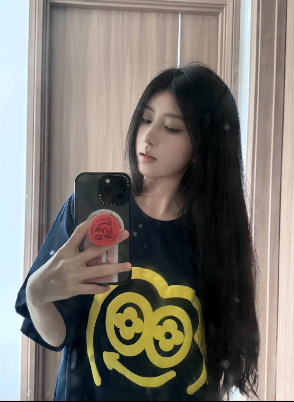 广州🌹𝐇𝐞𝐢𝐠𝐡𝐭身高/168 真实00后𝐖𝐞𝐢𝐠𝐡𝐭体重/85• 𝐁𝐮𝐬𝐭胸围/D 𝐎𝐜𝐜𝐮𝐩𝐚𝐭𝐢𝐨𝐧/媒体系在校👩‍🎓• 皮肤雪白  洋气  可爱初恋女友feel• 上下粉嫩  紧致水润  一线天• 超温柔  性格开朗。智