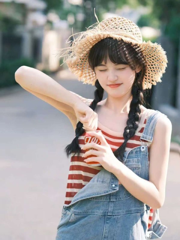 广州湾湾1🍎新人07净足168🍎一个课都不认识，刚下水，没纹身，🍎妈生脸，全身无整，🍎不烟不酒，只兼职，在校生