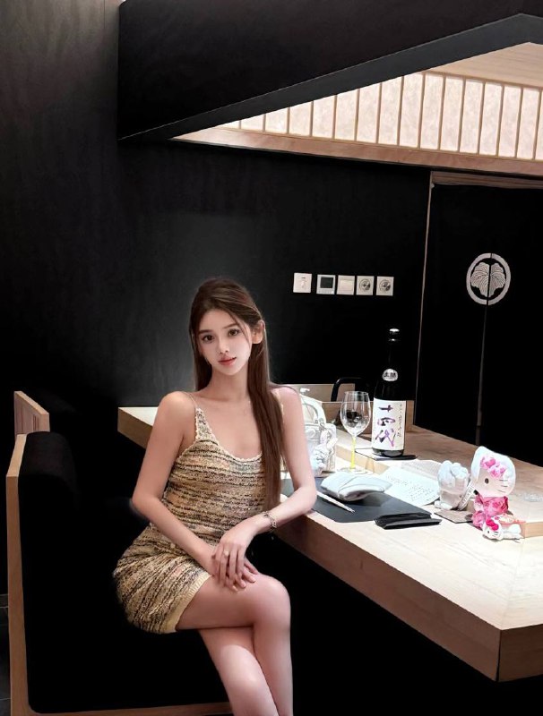 广州 初音🏠硬5171d  精致纯欲脸五官明艳精致，皮肤白皙高素质谈吐  温柔善解人意身材前凸后翘，沙漏腰