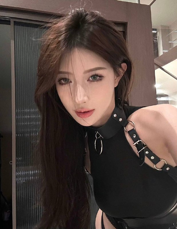 广州 初音🏠硬5兼职主播 模特 硬5🐝01年 178 D➕有耐心素质女友型 可御可甜百熹女