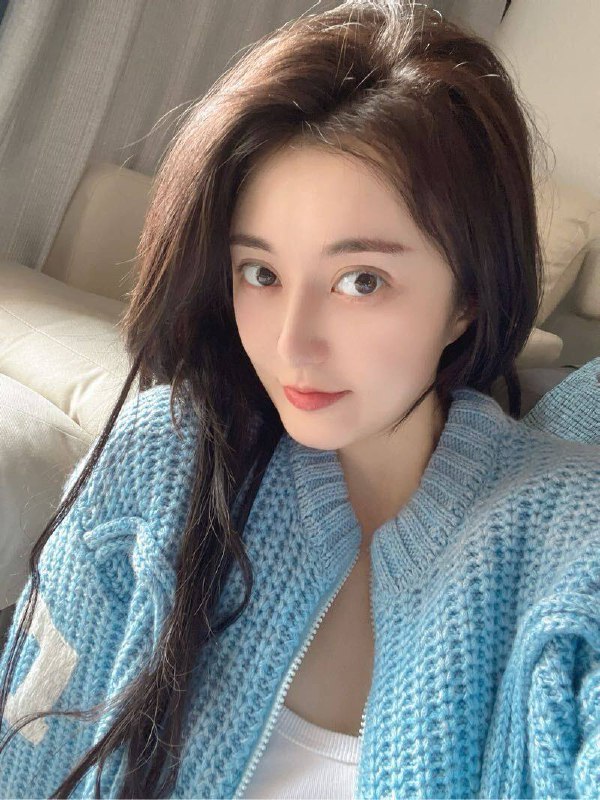 广州卡人🏠💛💛💛💛爵士舞老师新人真实舞蹈老师（爵士）气质女神，175🐻D佛系兼职🎬，5起的条件开3，身材比例完美，高素质，只为等到有缘人♥️#爵士#御姐#大长腿