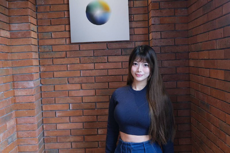 广州💛💛💛🏠广外兼职学生  本地👧03年 162cm 52kg 34E 腰围60 臀围96广东外语外贸大学 可查 流利粤语反差感 可纯可御  爱好健身 高素质谈吐有纹身 本人🈲🐱轩轩大米白小纯粤语