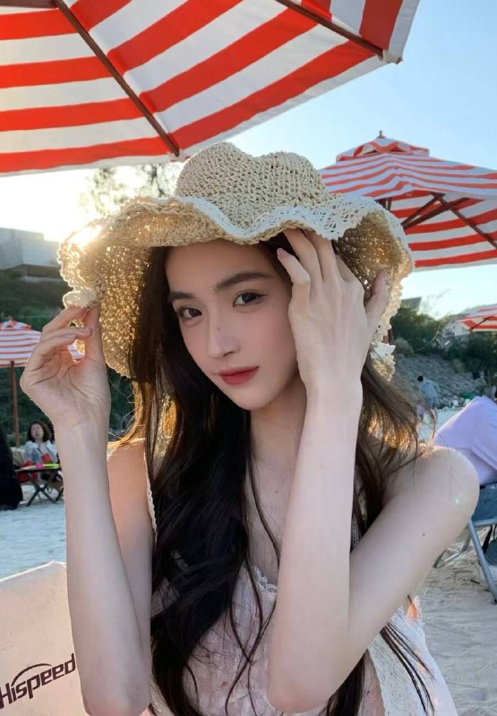 广州🌹175D 又奶又仙 圈外女友   高颜担当🌟纯欲知性 颜值担当素年