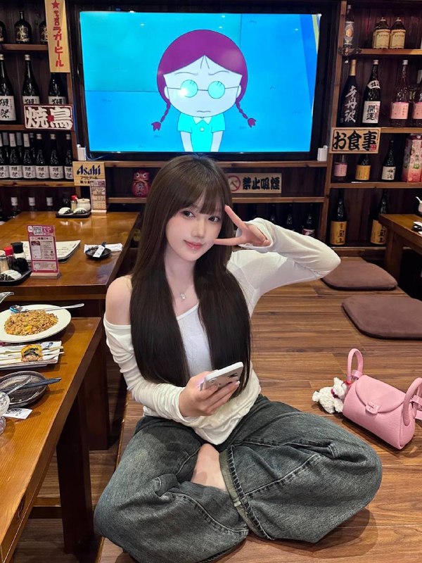 广州🏡cc• 身高/Height ：176• 胸围/Bust  ：b➕• 高白瘦• 性格温柔体贴cc