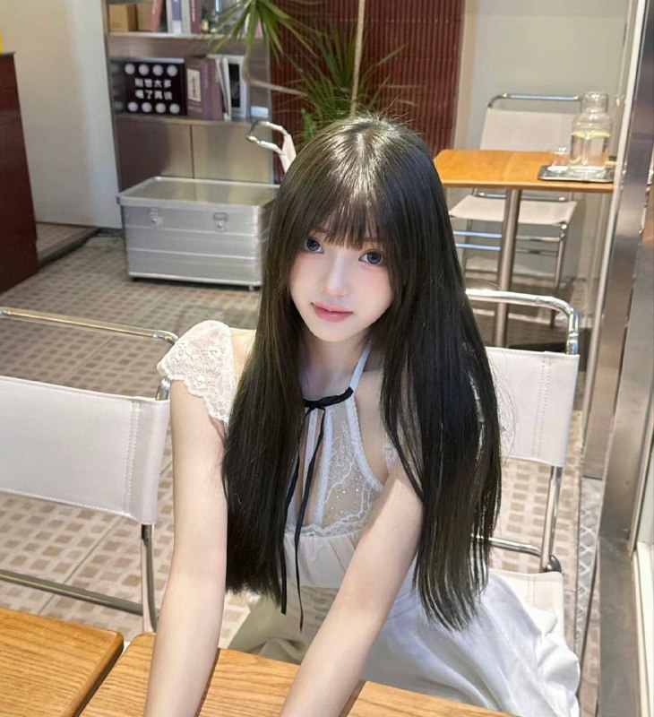 广州🌹硬5🦜首次下水05百幼醇鹦鹉🧱一一真实在校生，无不良嗜好 168c洗大🐻勿扰！三点真粉无纹身  超级可爱圆脸大眼 jk风 初恋女友脸硬5bxc好评