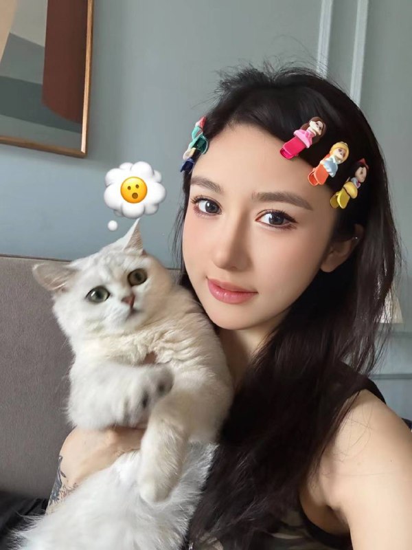 州❤️人初音🏠网红纹身师• 𝐇𝐞𝐢𝐠𝐡𝐭身高/176• 𝐖𝐞𝐢𝐠𝐡𝐭体重/47kg• 𝐁𝐮𝐬𝐭胸围/🐻D• 𝐀𝐠𝐞年龄/ 02🌟上得了厅堂，下得了书房🌟可动可静🌸可柔可狂🌸耐心有素🌟穿衣大牌，大长腿 马甲线 高级脸 大眼睛🌟不作不事，支持各种验证