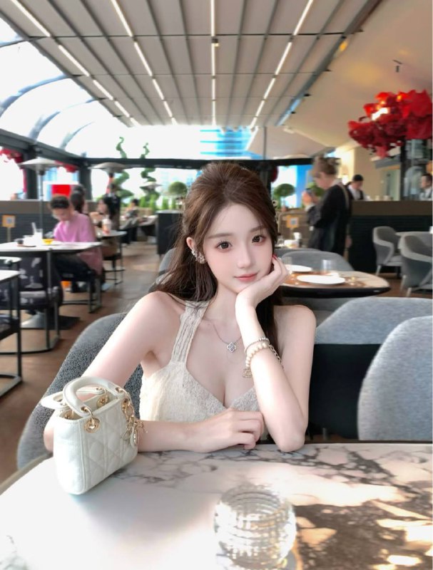 广州 初音🏠硬5169E🦜•  純慾嗲娇魅惑 •❝    飽滿美乳 后入勾魂翘臀 长腿美殺▪️四肢纤细 𝗦處緊緻 气质体态完美▪洋气大牌 五官立体  皮肤细腻如缎▪️沉浸式角色扮演  体验满分𝖘𝖊𝒙•𝗢𝘃𝗲𝗿𝘀𝗲𝗮𝘀 𝘀𝘁𝘂𝗱𝗲𝗻𝘁 𝗣𝗮𝗿𝘁 𝘁𝗶𝗺𝗲 𝗶𝗻 𝐒𝐇𝐀𝐍𝐆𝐇𝐀𝐈𝗟𝗮𝗻𝗴𝘂𝗮𝗴𝗲: 𝗖𝗛𝗜𝗡𝗘𝗦𝗘 , 𝗘𝗡𝗚𝗟𝗜𝗦𝗛谈吐大方得体洋气少女｜性感御姐｜甜美模特风格多变 沉浸式体验角色扮演 极致体验真实网红模特t b1. " 𝑰 𝒍𝒐𝒗𝒆𝒅 𝒚𝒐𝒖 𝒆𝒗𝒆𝒓𝒚 𝒔𝒊𝒏𝒈𝒍𝒆 𝒏𝒊𝒈𝒉𝒕 .