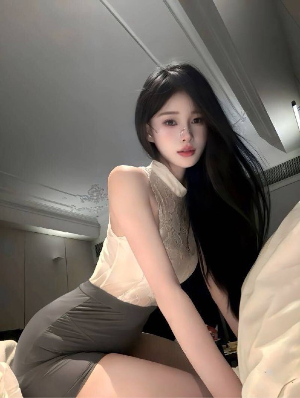 广州🏠佳露💛💛💛抖音快手🈶20多w粉丝小网红年龄/𝑎𝑔𝑒: 04身高/ℎ𝑡:175cm罩杯/𝑐𝑢𝑝:D体重/𝑤𝑡: 48kg职业/𝒸𝓇: 自媒体网红🎀极品御姐 打扮洋气 温柔勾魂🎀不抽烟 不喝酒🈚️纹身 爱干净🎀只见素质客💗🉑💋/69/🉑👅吻 /情趣 /家三外五佳露