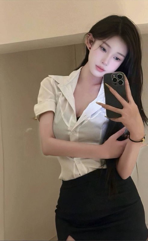 广州🏠佳露💛💛💛抖音快手🈶20多w粉丝小网红年龄/𝑎𝑔𝑒: 04身高/ℎ𝑡:175cm罩杯/𝑐𝑢𝑝:D体重/𝑤𝑡: 48kg职业/𝒸𝓇: 自媒体网红🎀极品御姐 打扮洋气 温柔勾魂🎀不抽烟 不喝酒🈚️纹身 爱干净🎀只见素质客💗🉑💋/69/🉑👅吻 /情趣 /家三外五佳露