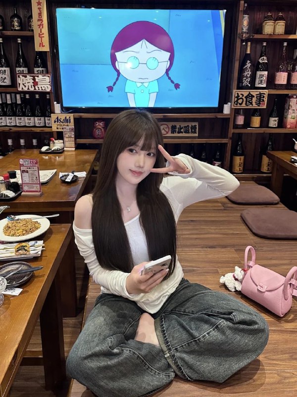 广州阿宝离开cc1• 身高/Height ：176• 胸围/Bust  ：b➕• 高白瘦• 性格温柔体贴