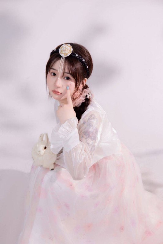 广州阿宝🏠167媛媛给你难忘的邂逅体验  待客如初恋👍🏻超好的女友性格 服务素质谈吐高💦碧玺好评🌟🌸强烈推荐🌸• 身高/167• 体重/50kg• 胸围/B• 𝐀𝐠𝐞年龄/03不登记• 𝐒𝐩𝐞𝐜𝐢𝐚𝐥𝐢𝐭𝐲特长/肤白 细滑↕️粉粉粉广州bxc媛媛